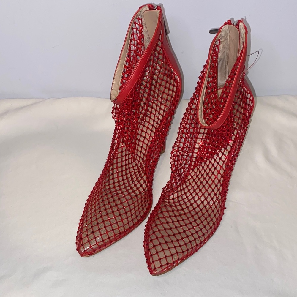 Charles by Charles David Pursue heels/booties, red, sz. 7.5